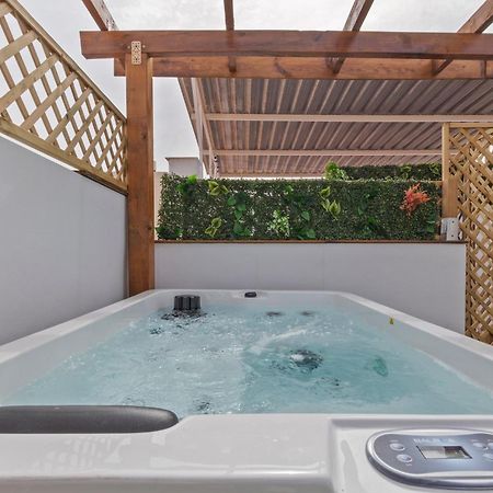 Luxer Holidays Малага Экстерьер фото